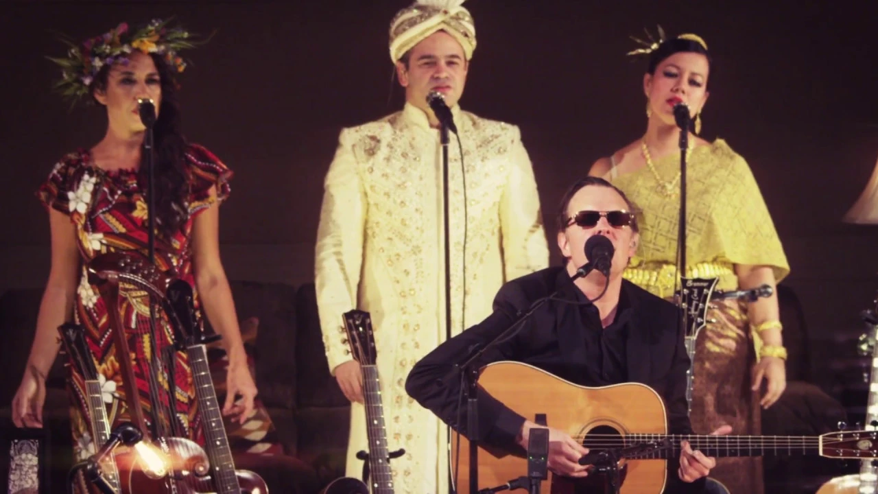 Joe Bonamassa - Song of Yesterday (Live at Carnegie Hall - An Acoustic Evening) Joe Bonamassa - Song of Yesterday (Live at Carnegie Hall - An Acoustic Evening)
