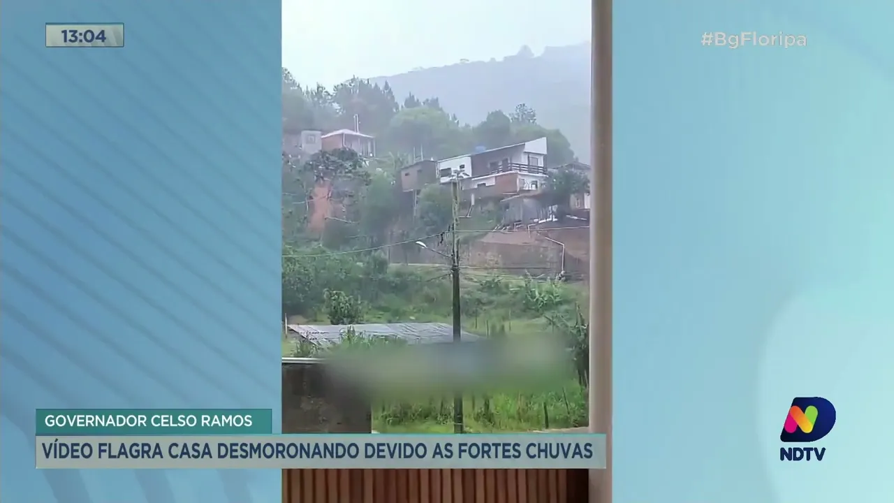Casa desmorona devido as fortes chuvas no município de Governador Celso Ramos