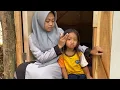 Download Lagu ANAK YANG MALANG LISNA DAN LISKA SEJAK BAYI DI TINGGAL KEDUA ORANG TUA KINI TINGGAL DI GUBUK SEMPIT