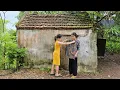 Download Lagu Kind female doctor helps single mother buy necessary items - starting a new life