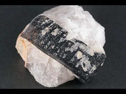 トルマリンインクォーツ 原石 150g｜天然石 原石 通販キラリ石