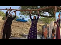Download Lagu Nomadic life: building shelters and grinding wheat for homemade bread