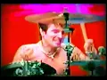 Motley Crue - Shout At The Devil '97 - Official Music Video