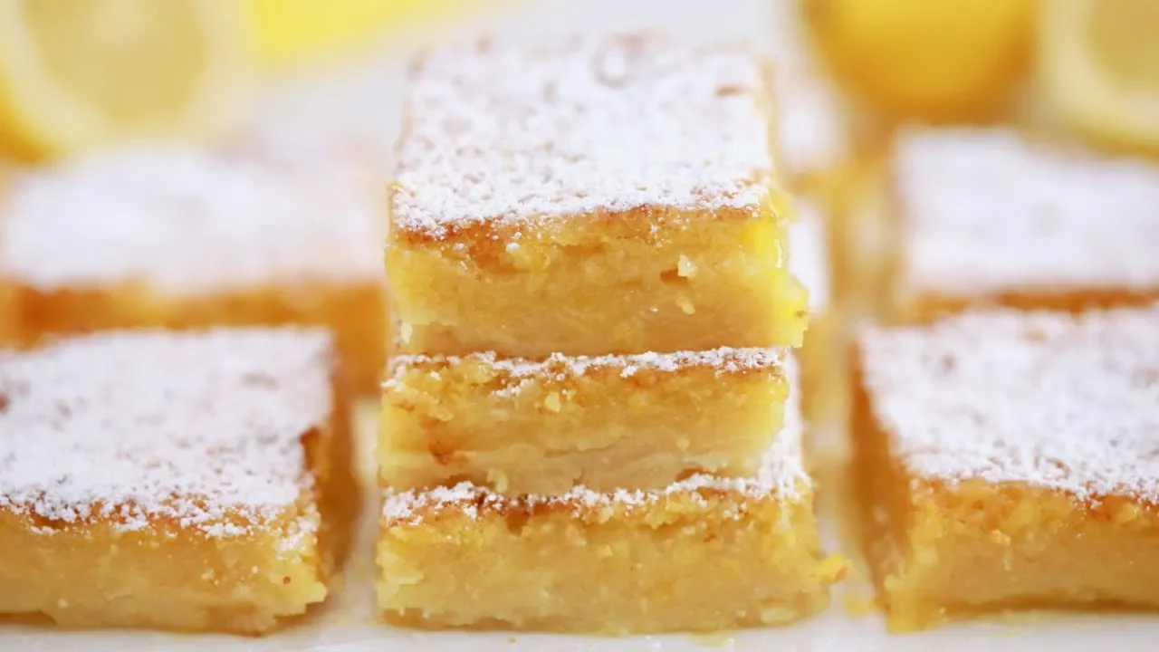 Easy Lemon Bars Recipe - Gemma