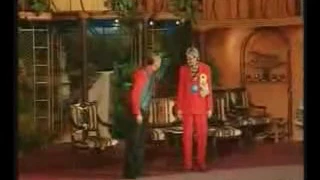 مسرحية عفوا امريكا همام حوت 