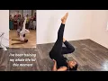 Download Lagu dancer ATTEMPTS to learn aunt viv's dance from fresh prince