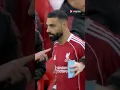Lagu Daar is hij al! Mohamed Salah valt in na 25 minuten omdat Joe Gomez niet verder kan ❌️🔄