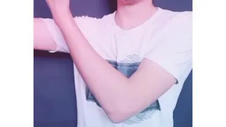 حالة واتس ل محمد حميده اللي يطلع من حياتي صعب انو يركب تاني 