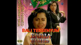 bali tersenyum bariah hamid