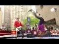 Download Lagu Fergie Does Cartwheels