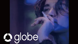 globe anytime smokin cigarette