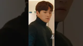 مشهد من مسلسل طريقة حب اهل المدينة Lovestruck In The City جي تشانغ ووك كيم جي ون كيدراما 