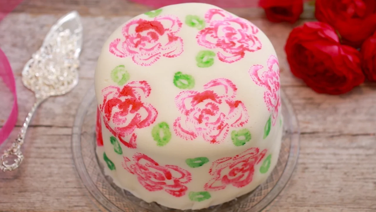 Celery Stamp Rose Painted Cake - Gemma