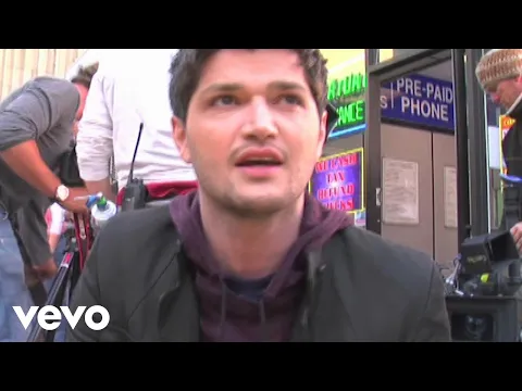Download MP3 The Script - The Man Who Can't Be Moved (Behind the Scenes)