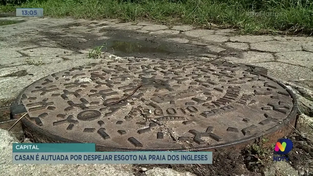 Casan é autuada por despejar esgoto na Praia dos Ingleses