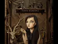 Tanya Markova - Linda Blair