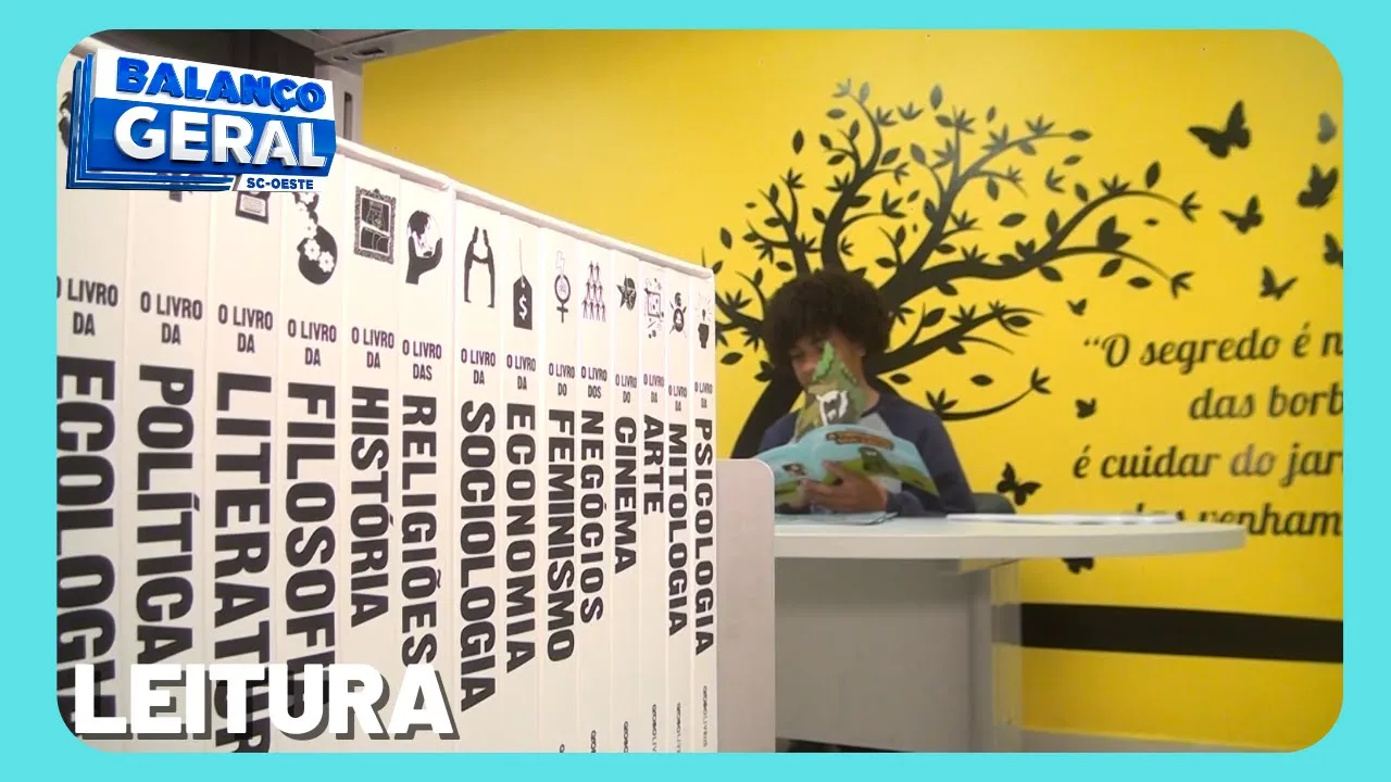 Dia Nacional da Leitura: aluno de Joaçaba escreveu cinco livros