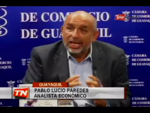 Presentan libro: La culpa es de las vacas flacas