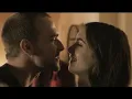 Emily in Paris Kissing Scene Emily and Thomas Lily Collins and Julien Floreancig