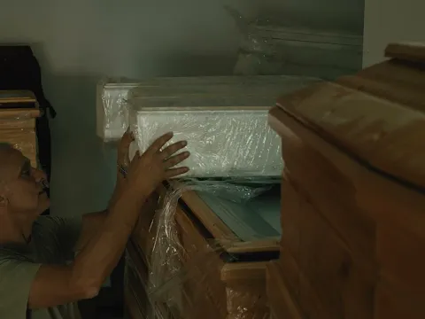 Trailer | Only Ghosts in the Waves | Alexander Tank & Tobias Scharnagl