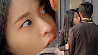 مصاصة دماء بتتنكر على شكل طالبه جميله وبيعجب بيها اجمل طالب ولكنه ميعرفش انها هتشرب من دمه 