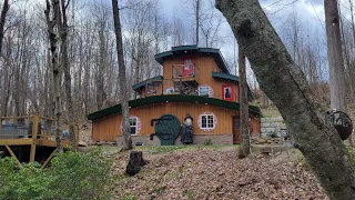 The Hobbit House of Ohiopyle Pennsylvania