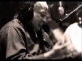 Download Lagu Khooni Akhian (Remix) - Nusrat Fateh Ali Khan