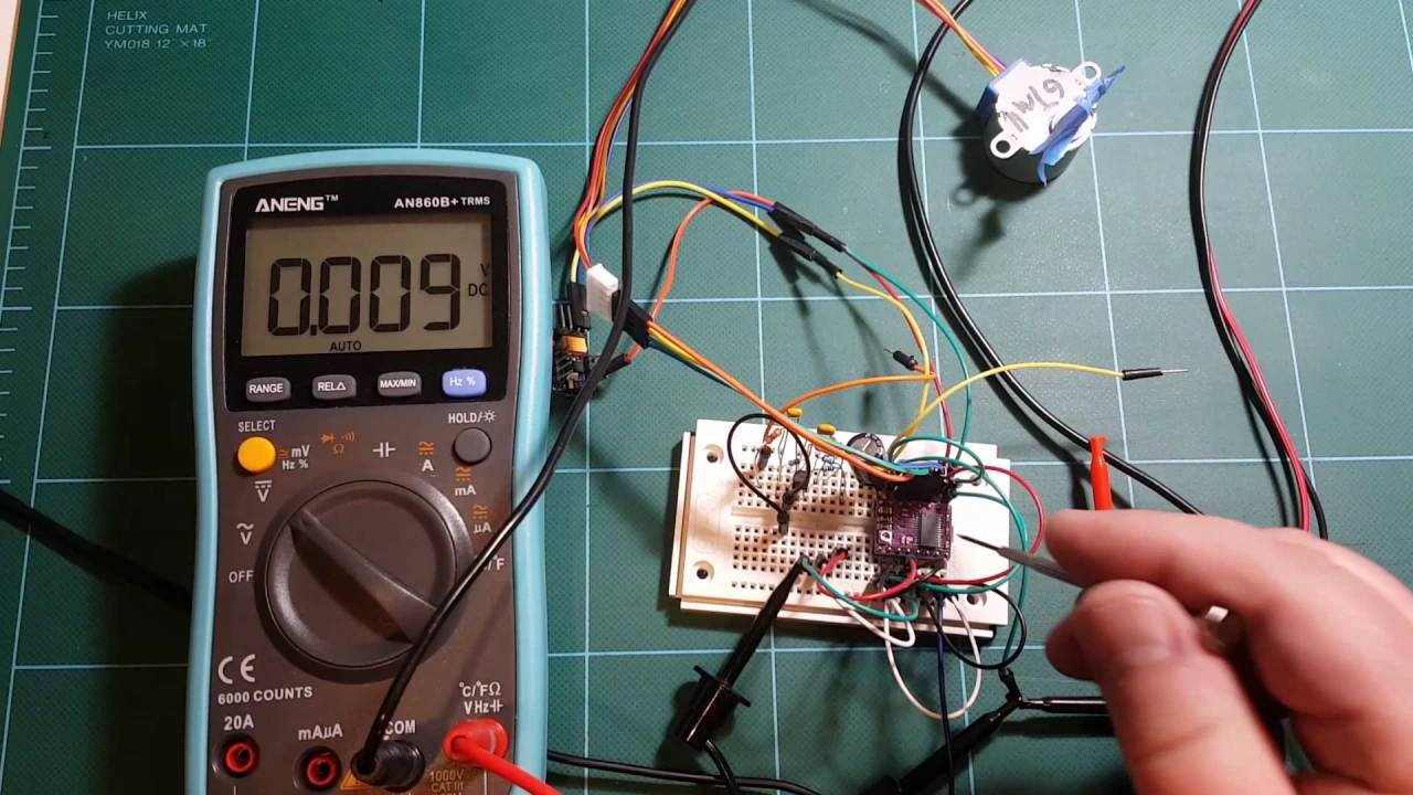 adjusting stepper motor current