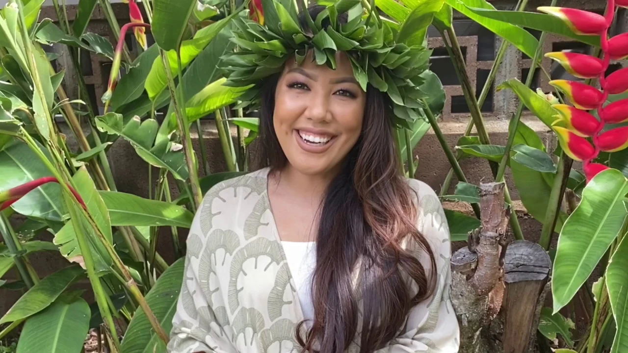 Lei Making: How to Make a Haku Style Ti Leaf Lei Lei Making: How to Make a Haku Style Ti Leaf Lei