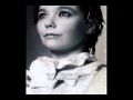 Bjork - Gloomy Sunday (Remastered)