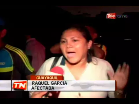 Incendio consumió 80 locales en mercado de transferencia de Montebello