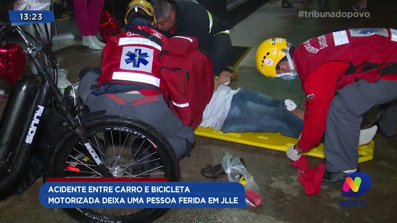 Acidente entre carro e bicicleta motorizada deixa uma pessoa ferida em Joinville