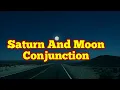 TONIGHT Planet Saturn And The Moon In Conjunction