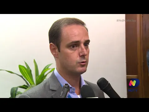 Trabalhadores da Celesc denunciam presidente e diretor da companhia por conta de uma viagem à Paris