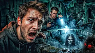 Views Ke Chakkar Mein Kho Di Jaan! Haunted House Mystery | Movie Explained Hindi/Urdu
