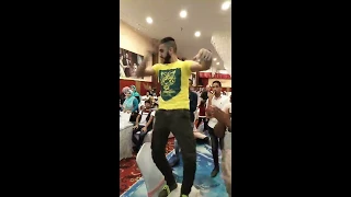 رقص فاجر ع مهرجان العشرة الفأدين باسم الحزين 