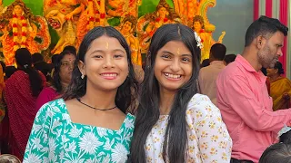 শুভ অষ্টমী বন্ধুরা ❤️❤️❤️সকাল 6 টার মধ্যে অঞ্জলি দিয়ে আসলাম 🙂
