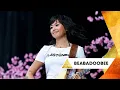 Download Lagu beabadoobee - Beaches (Glastonbury 2025)
