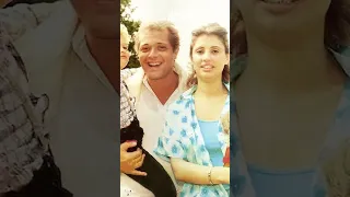 زوجة محمود عبدالعزيز الأولى ولقطات نادرة من زفافهم 