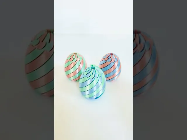 Multicolored Twisty Fidget Egg (No AMS needed) video thumbnail