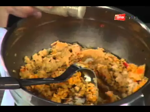 Caldo de bolas de verde