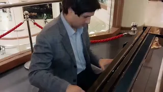 موسيقى فيلم عصابة حمادة و توتو للفنان هاني شنودة على البيانو بمول ستي ستارز للعازف محمد نجيب 