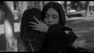 أنا هنا لأحتوكي دائما يا صديقتي 