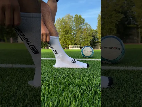NEW Tapedesign Active PRO 🧦 #gripsocks #football #howto