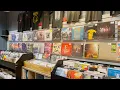 Lagu Musical Nostalgia: Vinyl record sales boom at this shop!