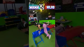 Mamá contra su hija en círcuito con obstáculos #lapistadelinfante