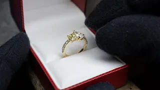 TOI et MOI engagement ring