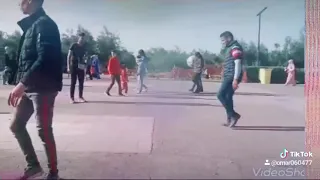 كرة القدم هي أروع عرض وفيستيڤال على وجه الأرض دندنها