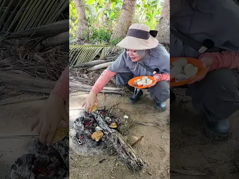 Nikmatnya... Kerang bakar 🤤.