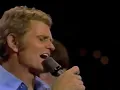 Jerry Reed plays and sings  "Eastbound and Down" live in 1982